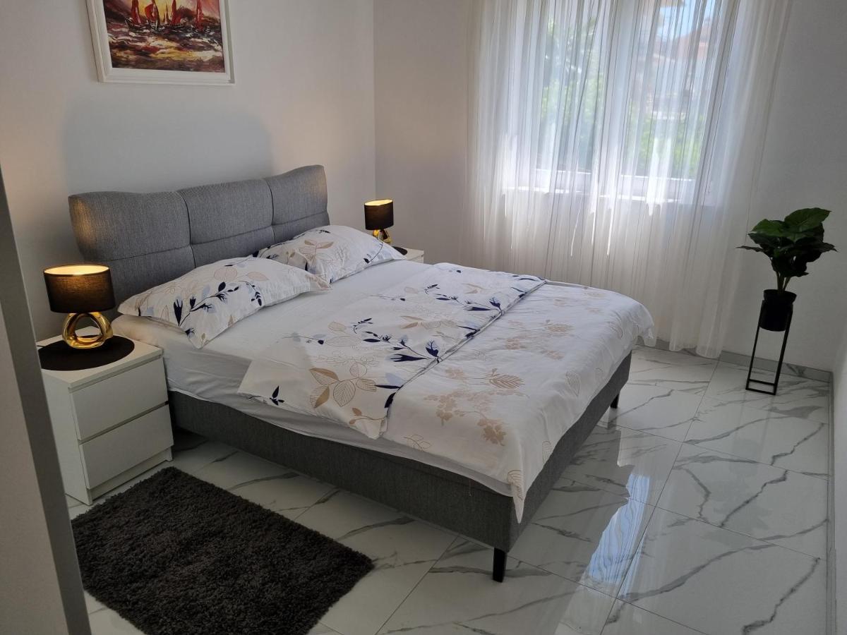 Apartman Striga Crikvenica Exterior foto