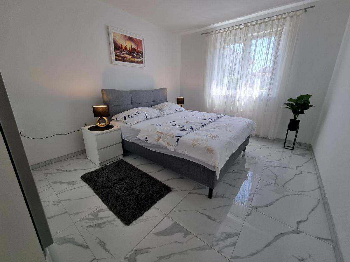 Apartman Striga Crikvenica Exterior foto